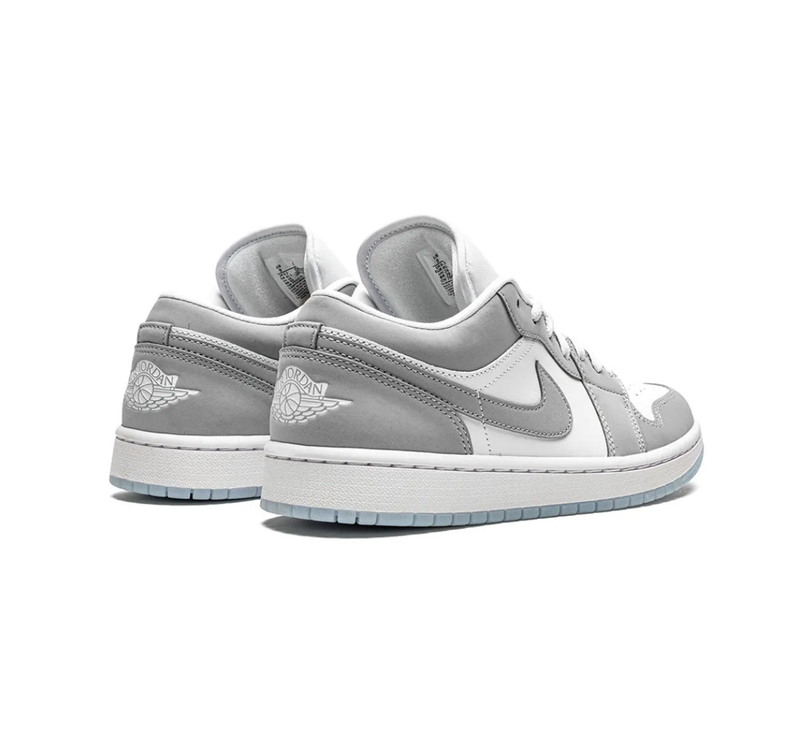 Jordan
Air Jordan 1 Low "White/Wolf Grey" sneakers