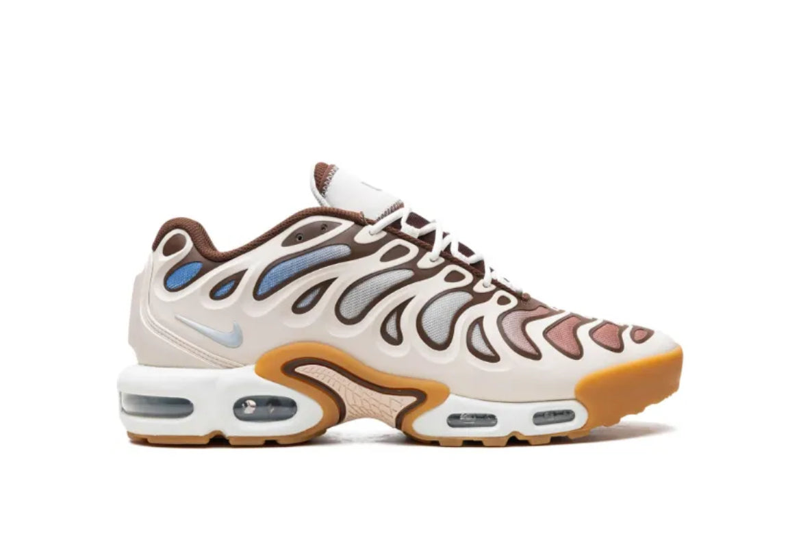 Nike
Air Max Plus Drift "Phantom/Cacao Wow" sneakers