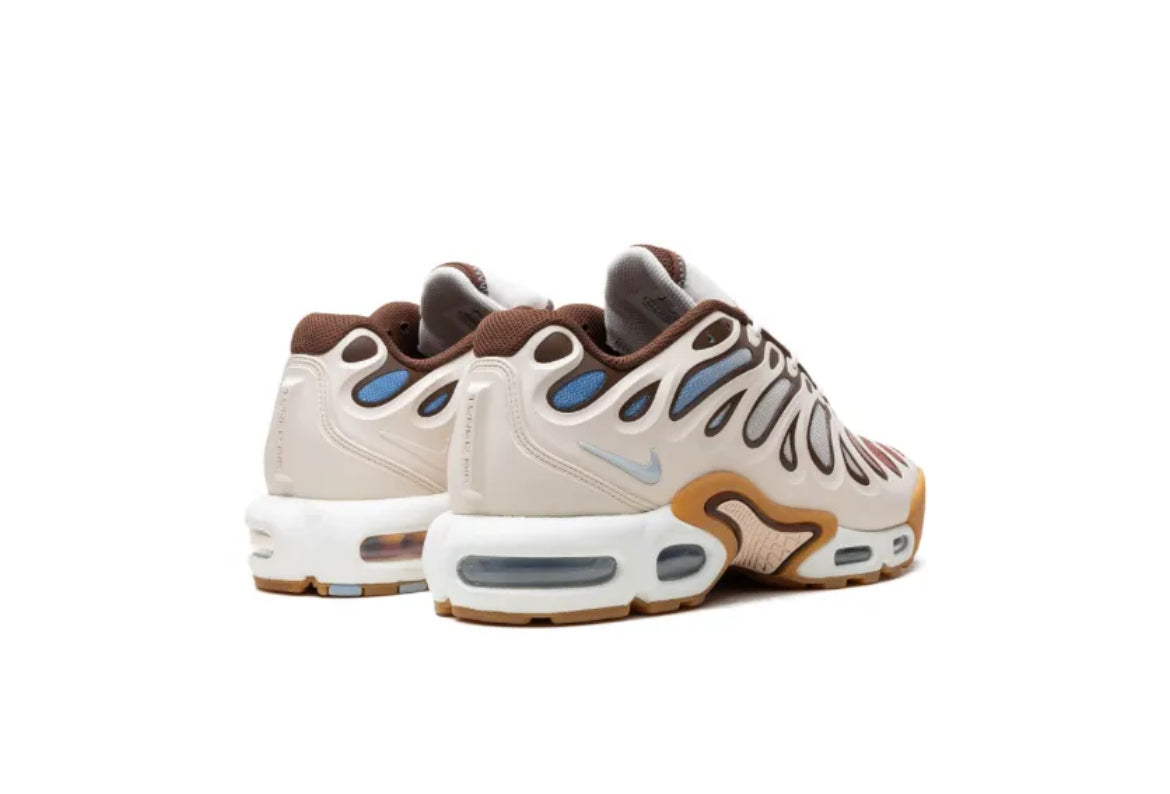 Nike
Air Max Plus Drift "Phantom/Cacao Wow" sneakers